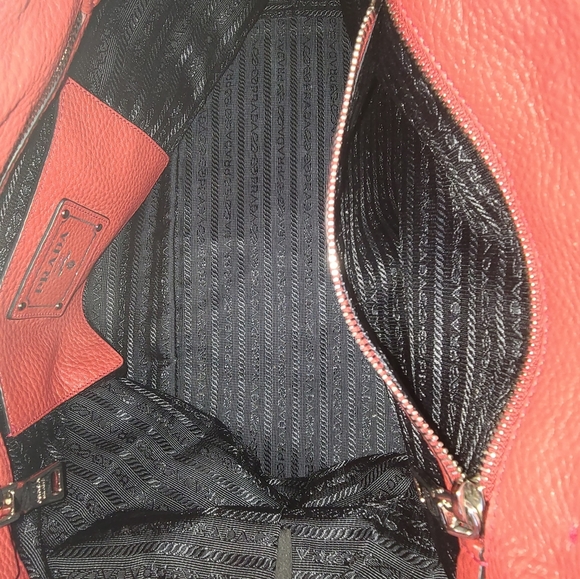 PRADA Vitello Daino Leather Double Handle - Picture 10 of 16